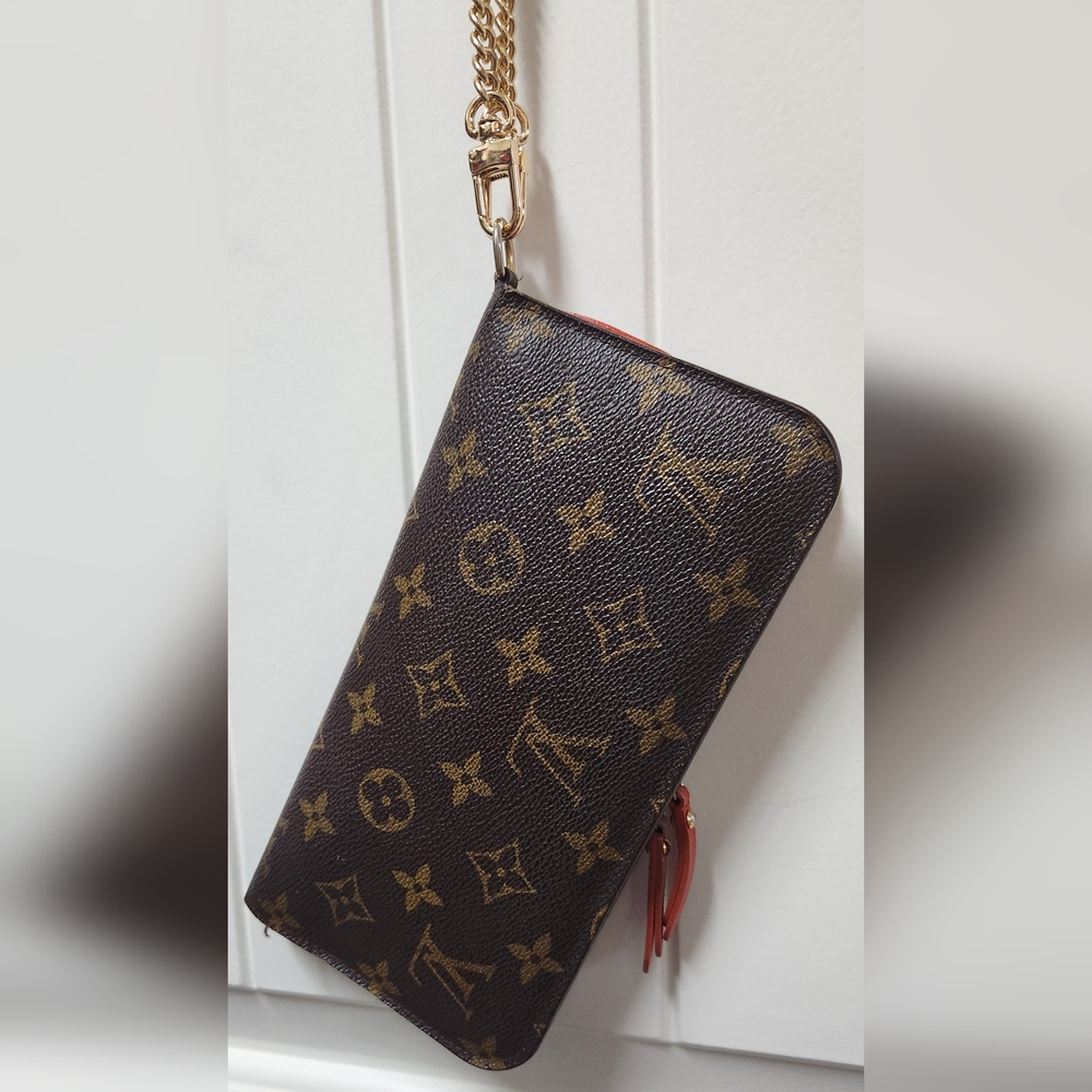 LOUIS VUITTON Rouge Monogram Coated Canvas Wallet/Wristlet/Bag - Picture 2 of 15